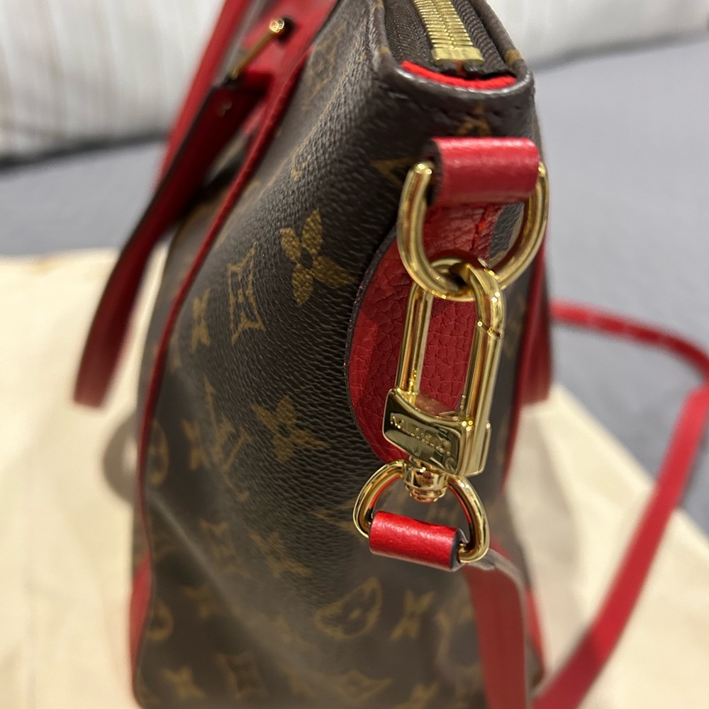 Louis Vuitton Red and Brown Monogram Tote(Estrella new model) - Picture 14 of 16